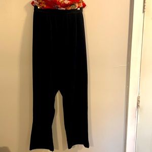 Erika velvet pants size 2X NWT